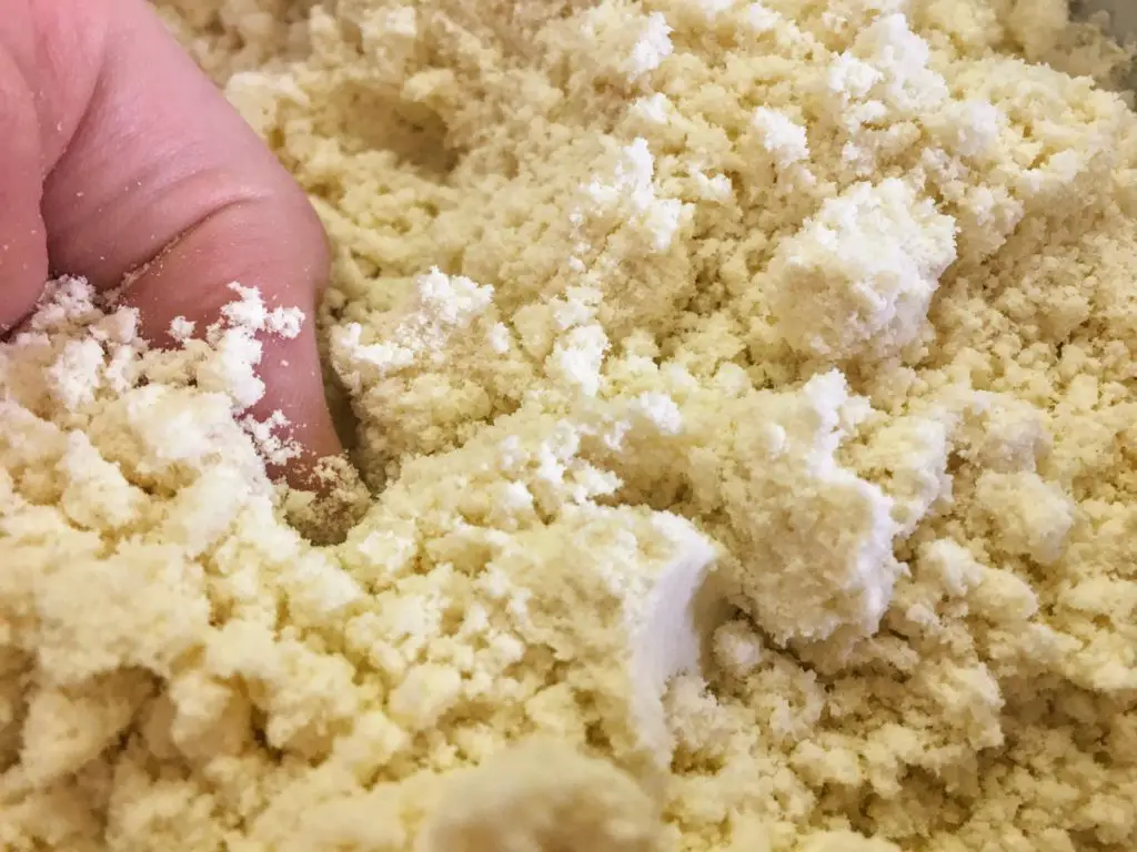 sanding flour and butter together
